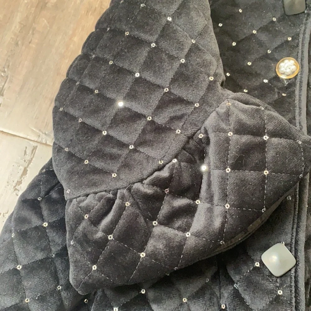 5 for $25‎ Quilted velvet jacket black, sequined